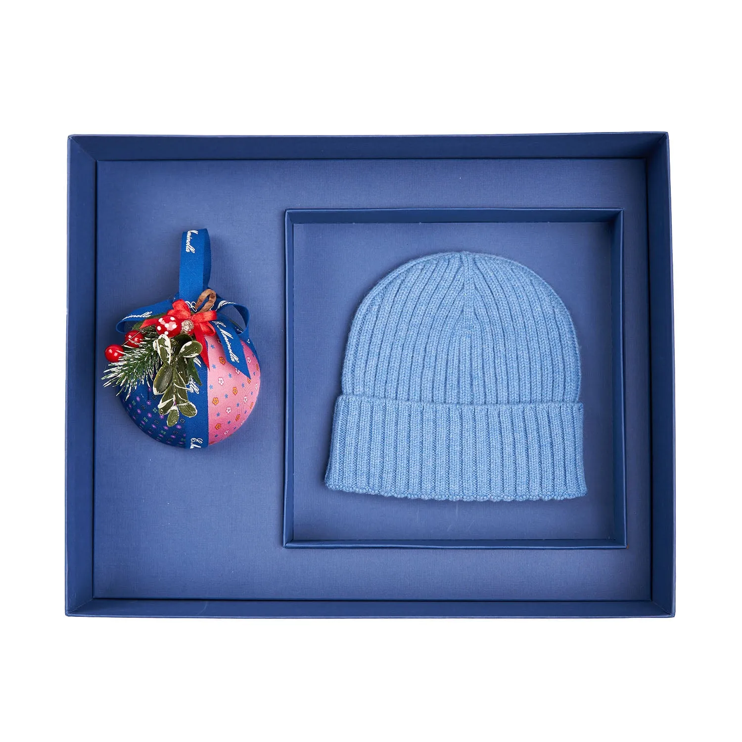 CHRISTMAS BOX WITH LIGHT BLUE CASHMERE COSTA BEANIE