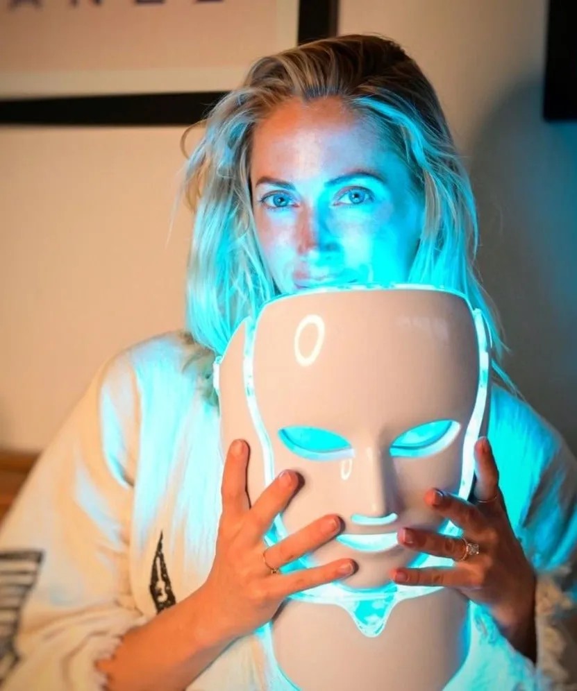 LED Face Mask Light Therapy